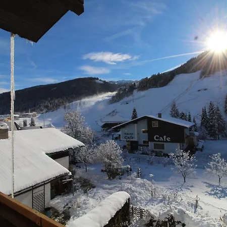 Ski-to-door Kaiserburg Bad Kleinkirchheim